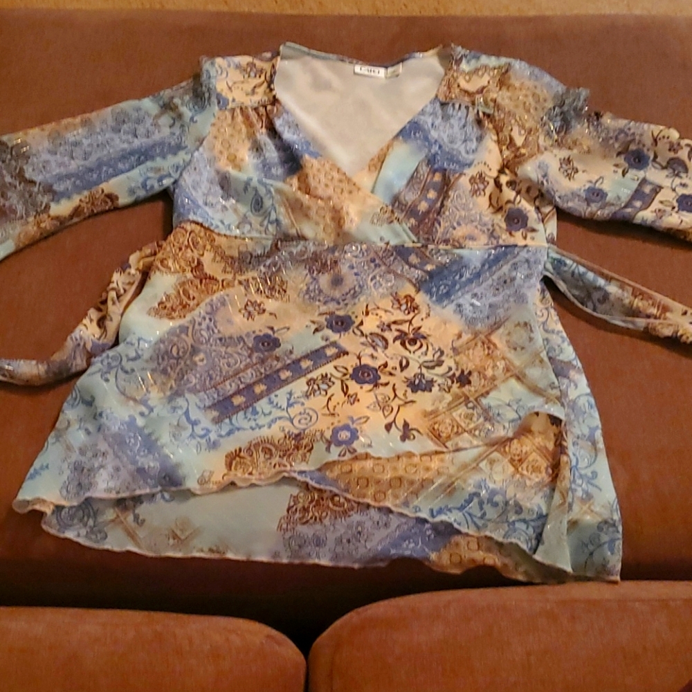 Long, Bell  Sleeve Blouse Size Medium